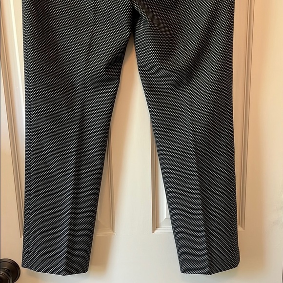 Ann Taylor Black and Blue Polka Dot Trouser Skinny Pants - Size 4 - Picture 11 of 14